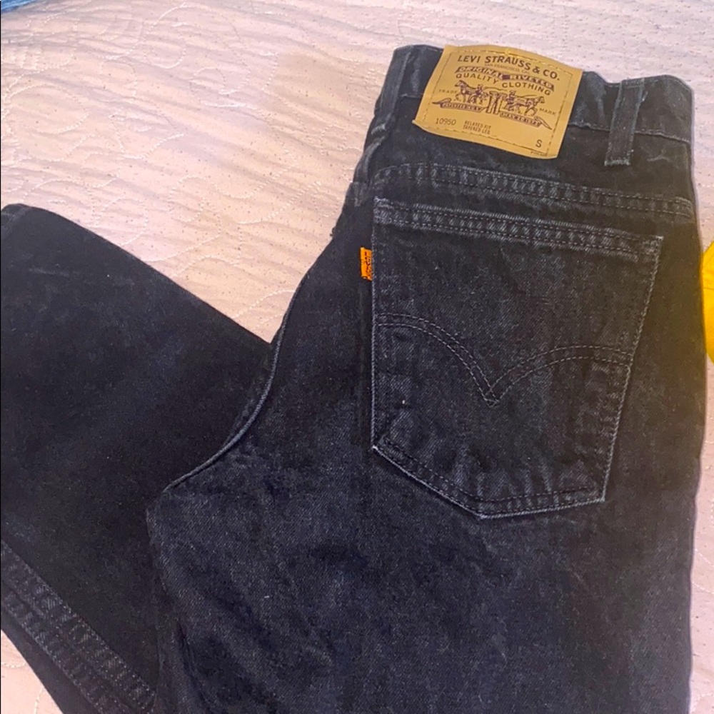 Levis black jeans